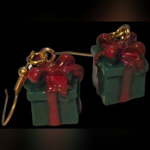 Elegant Holiday Gift Box Earrings
